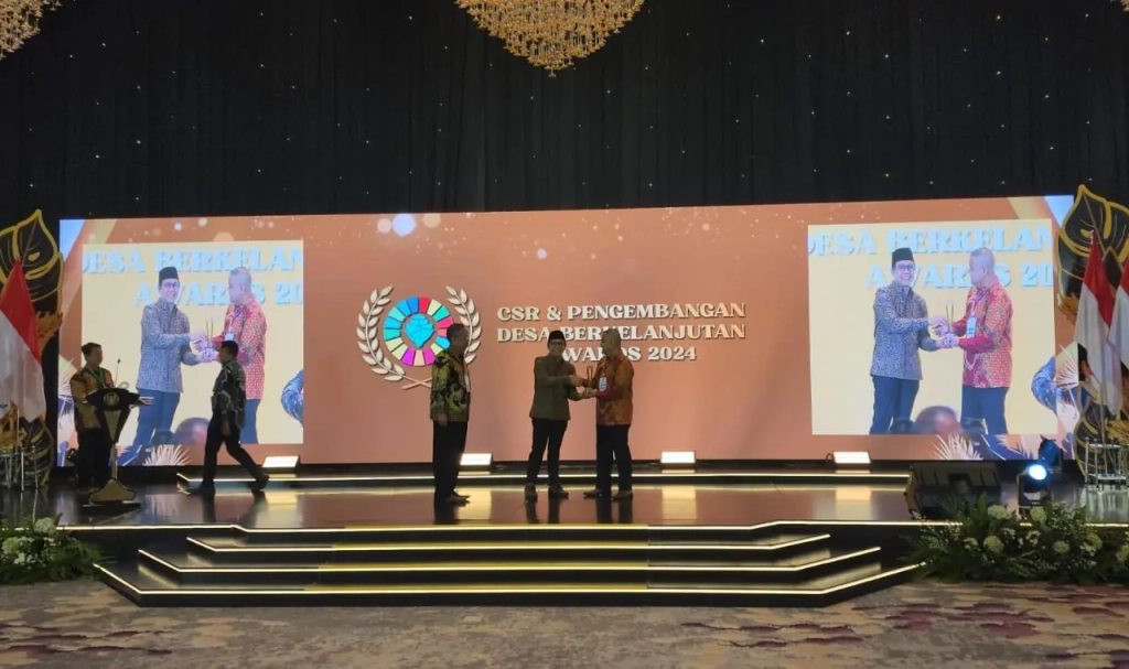 Program Kemitraan Pertanian Lokal Sinar Mas Land Raih Penghargaan CSR dan Pembangunan Desa Berkelanjutan Award 2024 2 Program Kemitraan Pertanian Lokal Sinar Mas