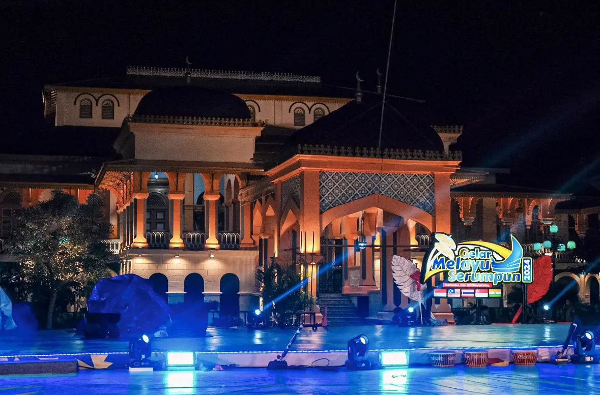 Jadi Tuan Rumah PON XXI Sumatra Utara Siapkan Deretan Destinasi Wisata Menarik 3 Istana Maimun