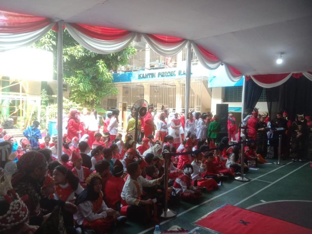 SD Perguruan Cikini Gelar Gebyar Budaya Nusantara 2024 dengan Semarak Budaya Maluku 3 Budaya Maluku