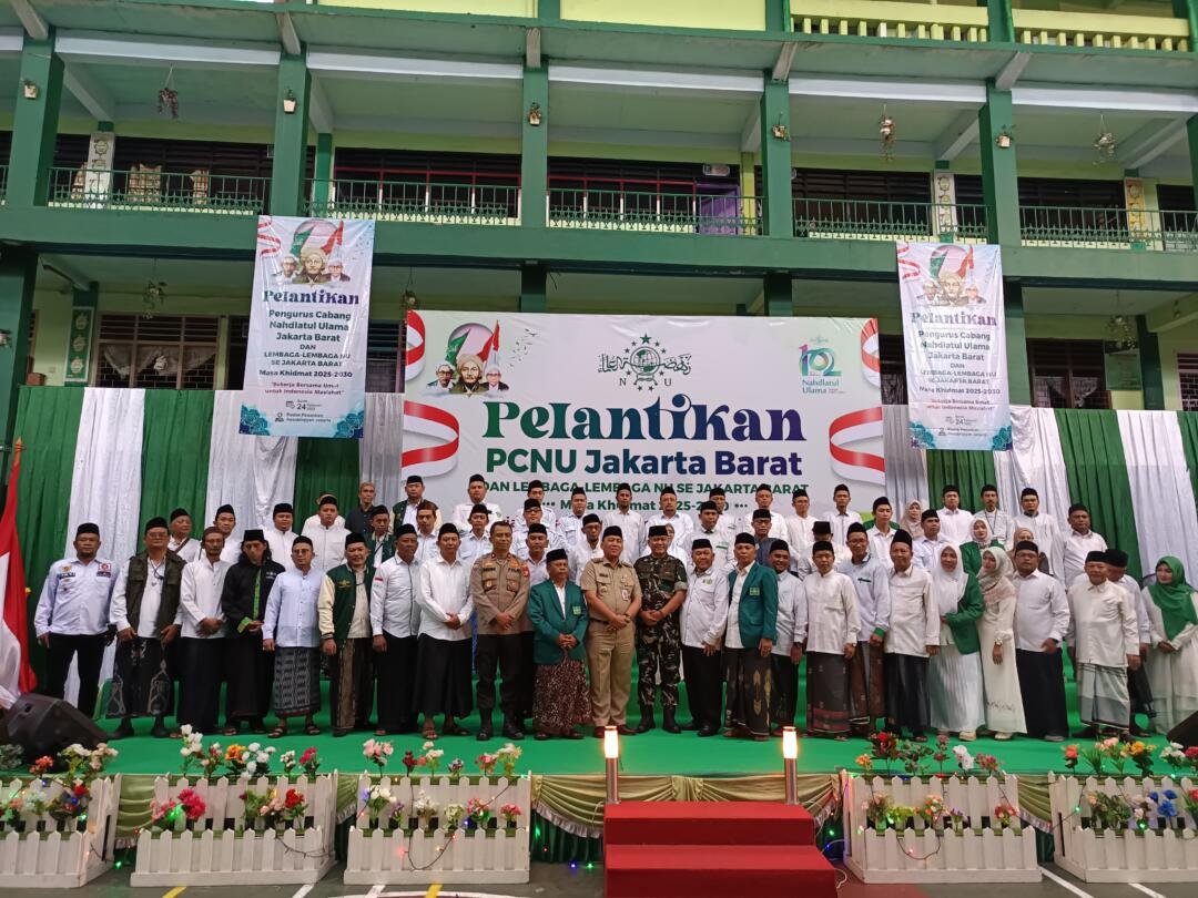 Kebahagiaan Agus Susanto, S.H., M.H. Usai Dilantik sebagai Sekretaris LBH NU Jakarta Barat 2 IMG 20250224 WA0044