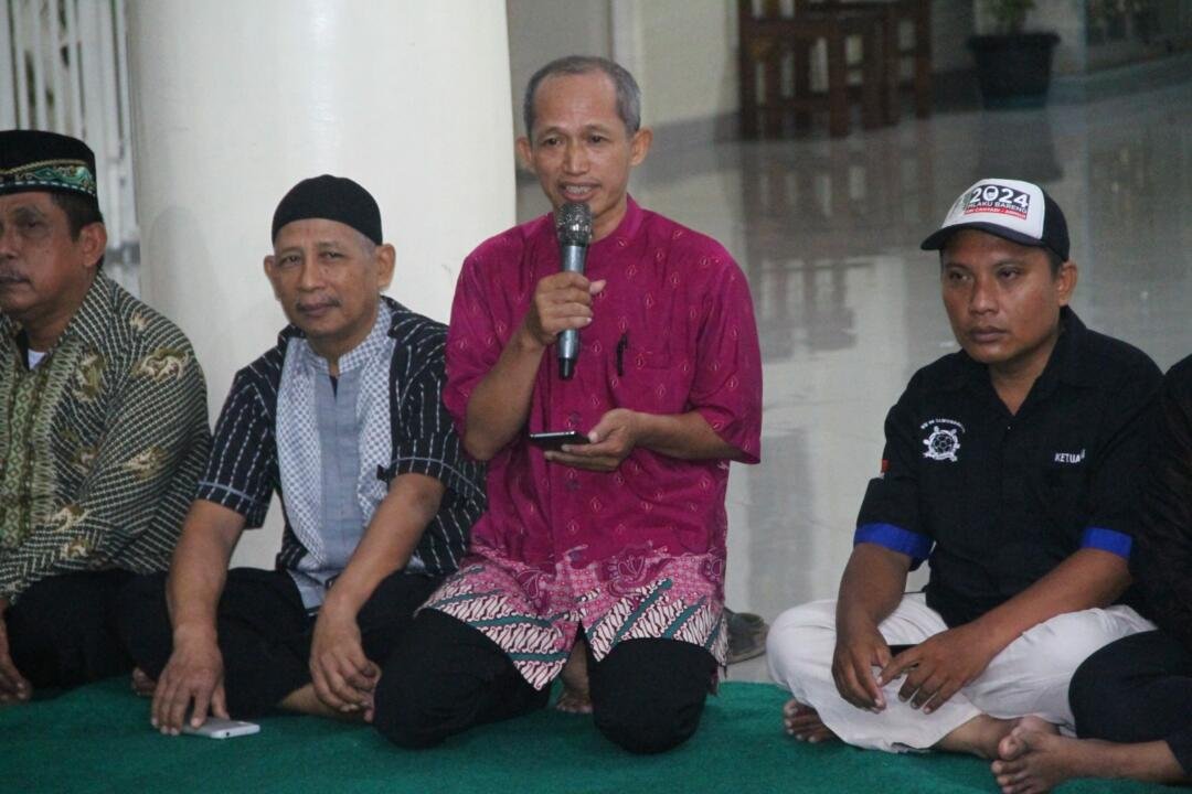 Kebersamaan dan Toleransi dalam Buka Puasa Bersama RW 06 Kelurahan Sawunggaling dan Komunitas Santo Yosef Tarakanita 2 WhatsApp Image 2025 03 17 at 18.57.17 1