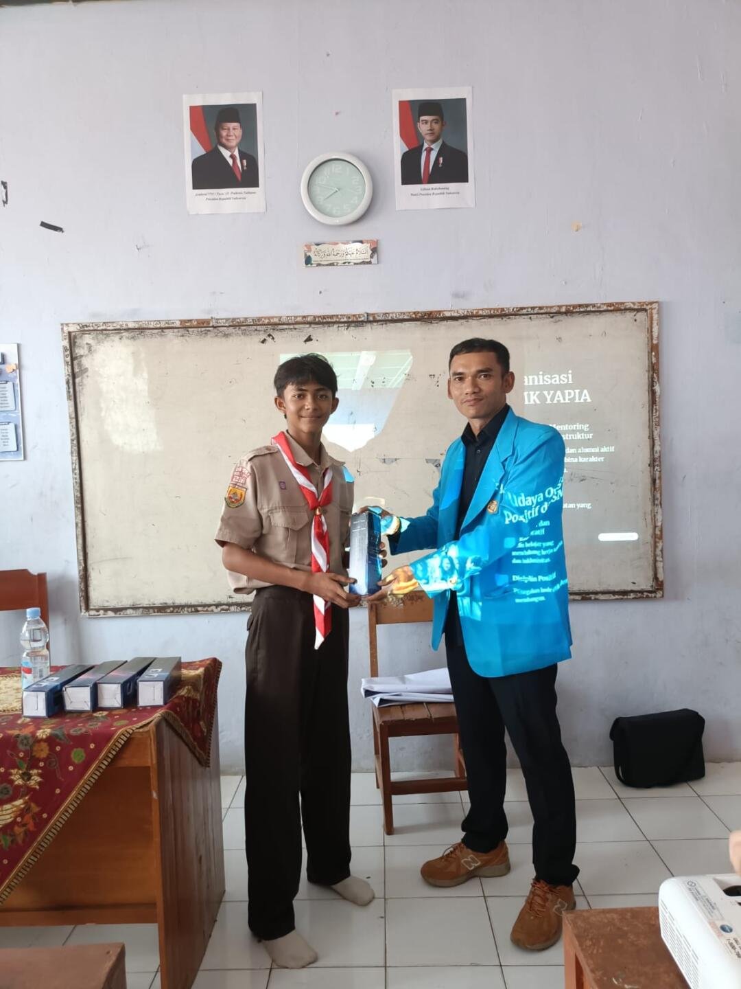 Mahasiswa Pascasarjana Unpam Menggelar Kegiatan PKM dengan tema : “Pendidikan Karakter yang Terintegrasi dengan Budaya Organisasi”, di SMK Yapia Parung Bogor. 2 Unpam