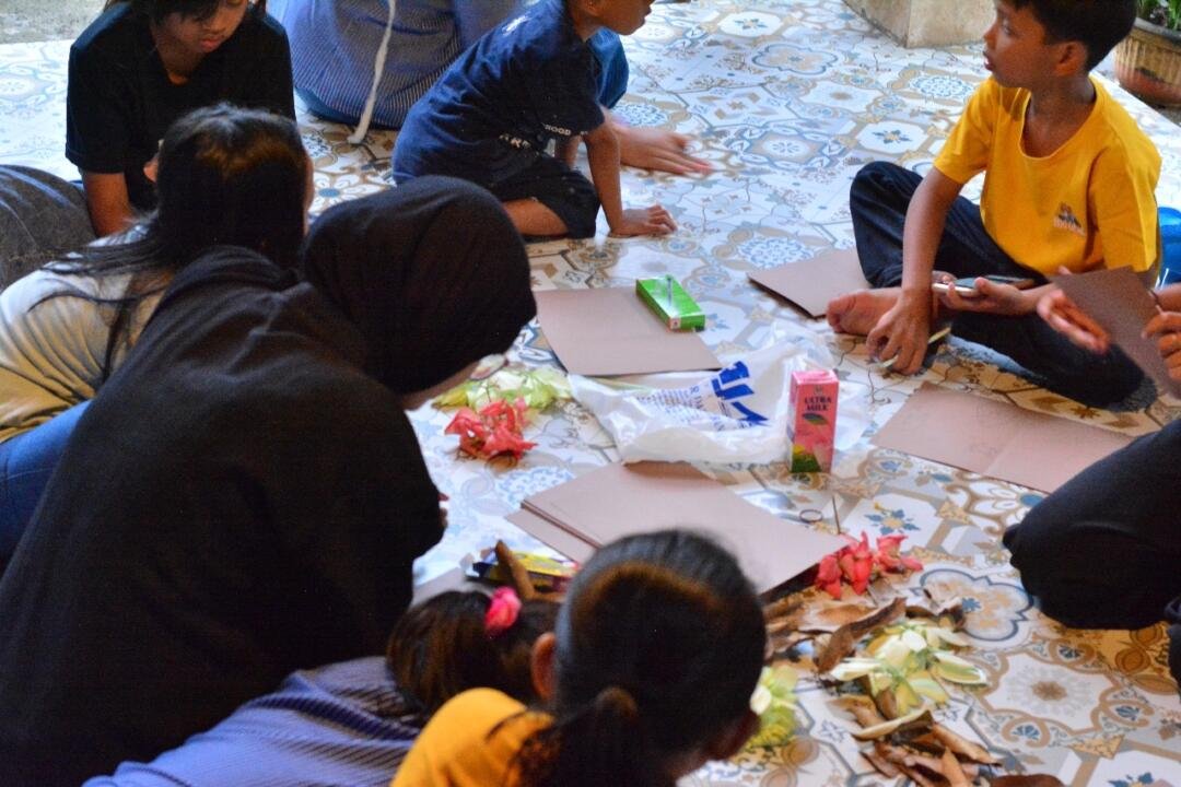 Hari Dongeng Sedunia 2025: Dari Kamar Tidur ke Dunia Dongeng 4 6fa74da0 a7eb 4d01 aa1e f2bd789c9733