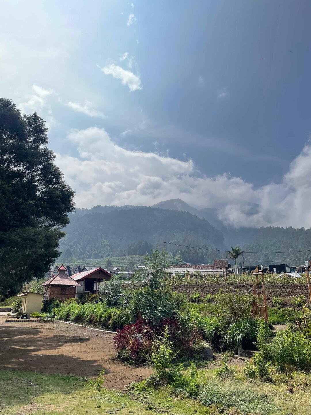 5 Wisata Alam di Jawa Tengah yang Wajib Masuk Bucket List-mu! 5 CUNTEL 1 1 min 1