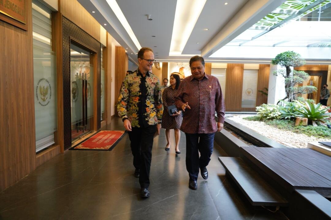 Menko Airlangga Bertemu Dubes Inggris: Bahas Penguatan Kemitraan Ekonomi dan Isu Strategis Global 5 publikasi 1747404249 682745d95e04c