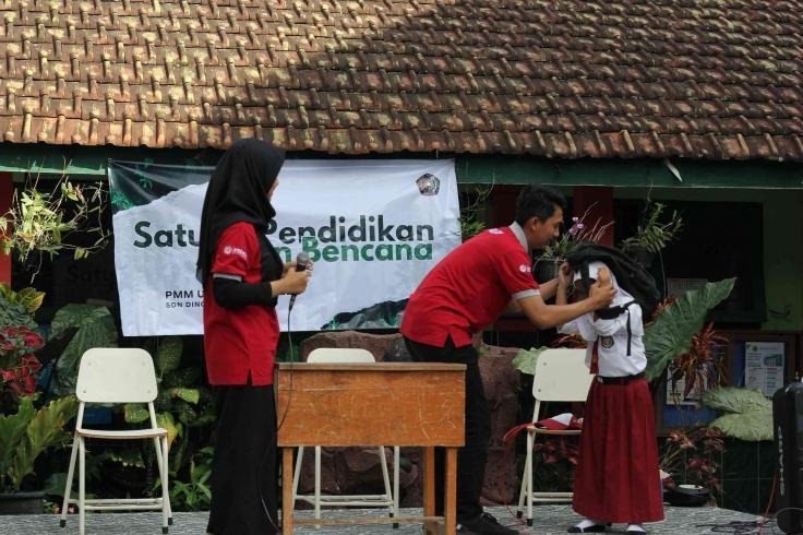 Maharesigana bersama PMM UMM Kelompok 28 Gelombang 8: Peningkatan Pemahaman Mitigasi Bencana pada Usia Dini 2 maharesigana 1